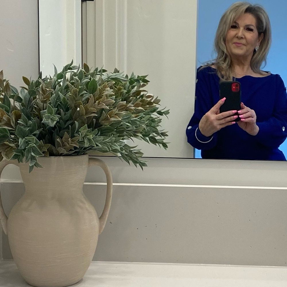 Meet your Posher, Marilyn